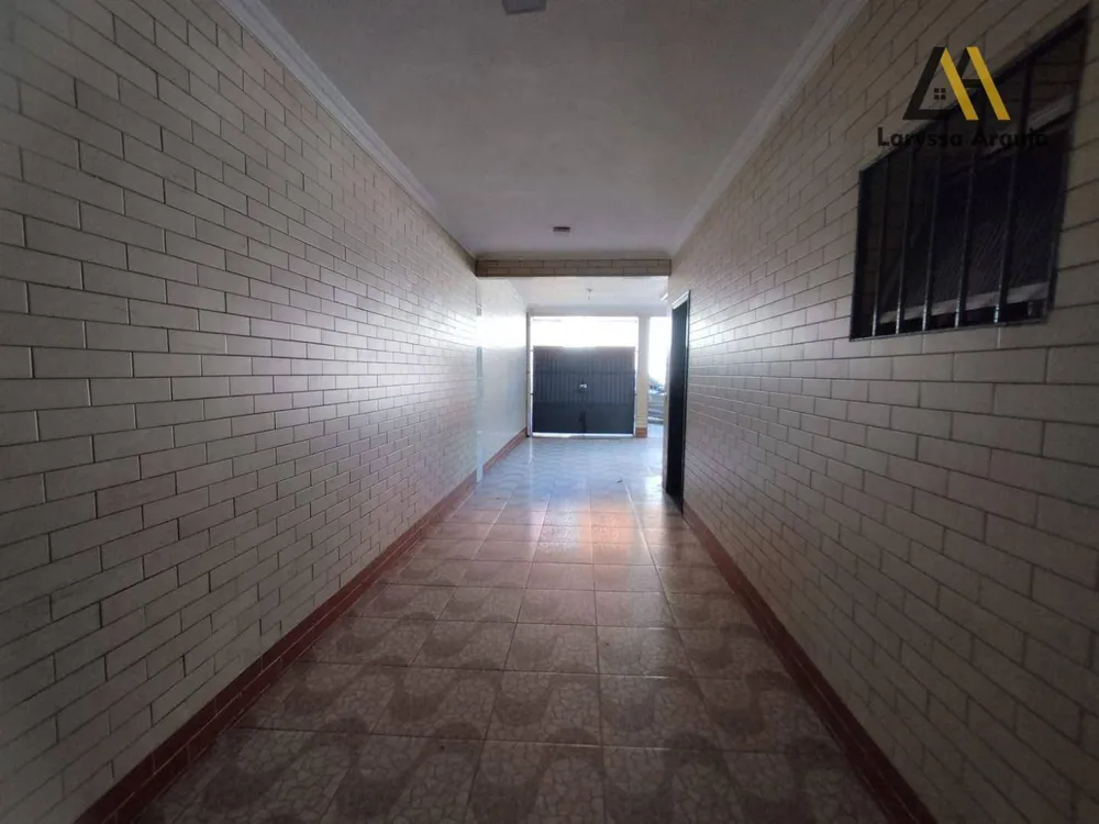 Casa, 4 quartos, 310 m² - Foto 2