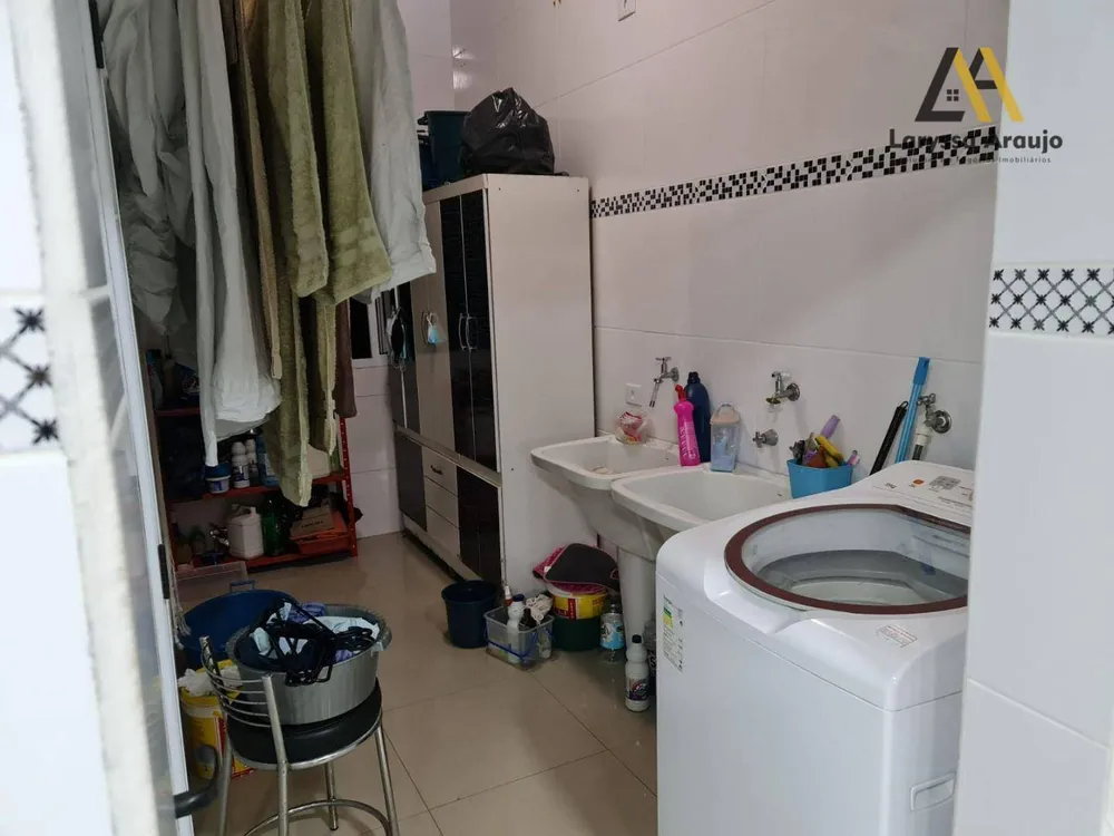 Casa, 3 quartos, 320 m² - Foto 13