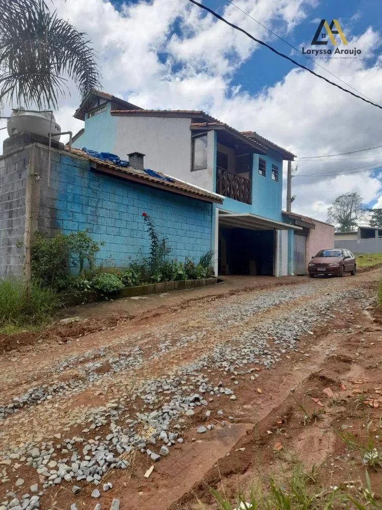 Casa à venda com 4 quartos, 220m² - Foto 8