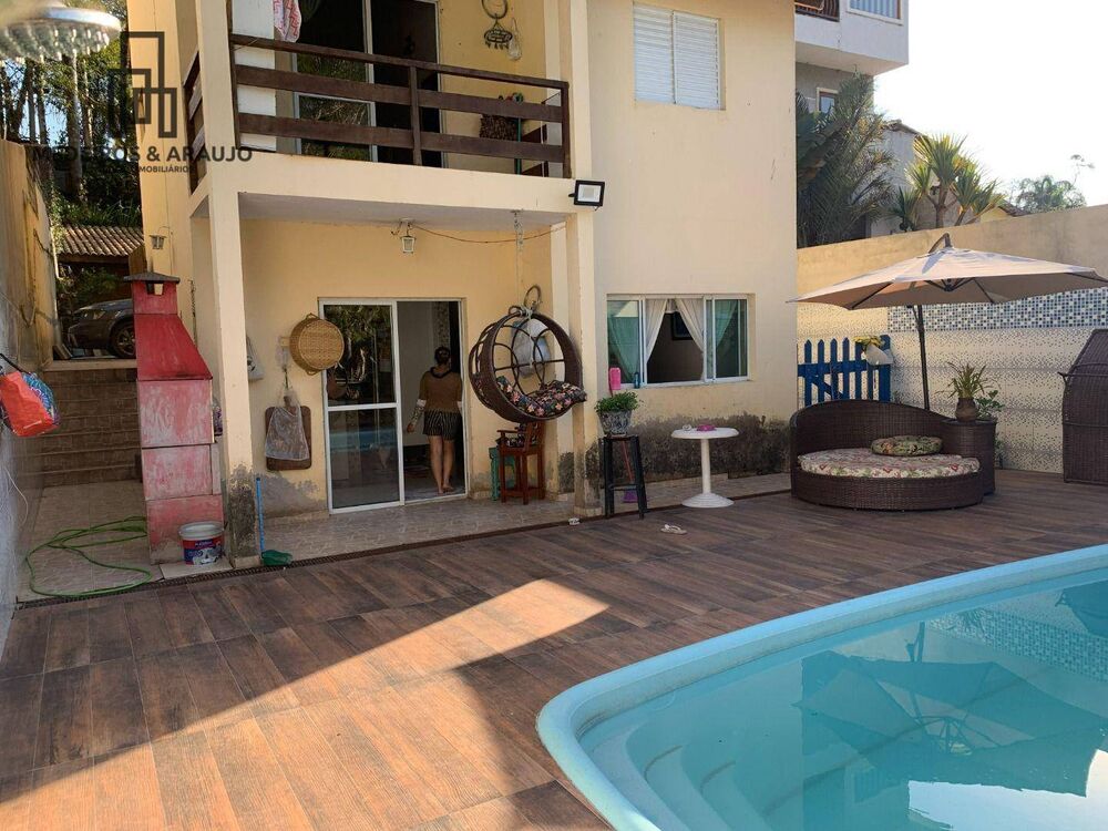 Casa, 3 quartos, 200 m² - Foto 2