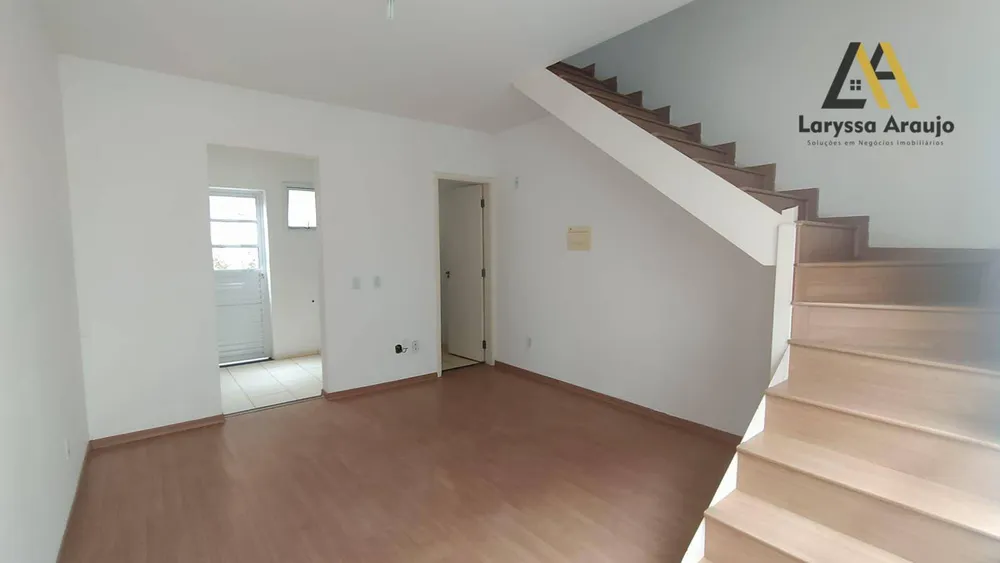 Sobrado, 2 quartos, 50 m² - Foto 1