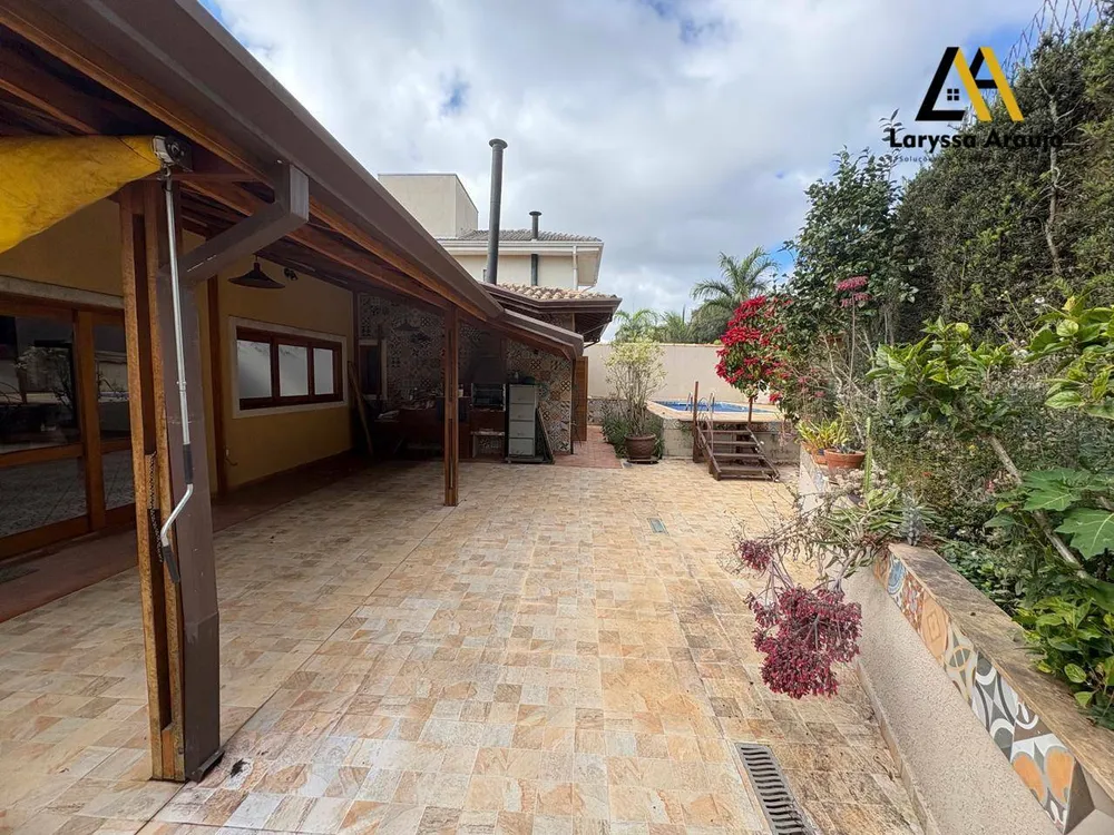 Casa, 3 quartos, 280 m² - Foto 3
