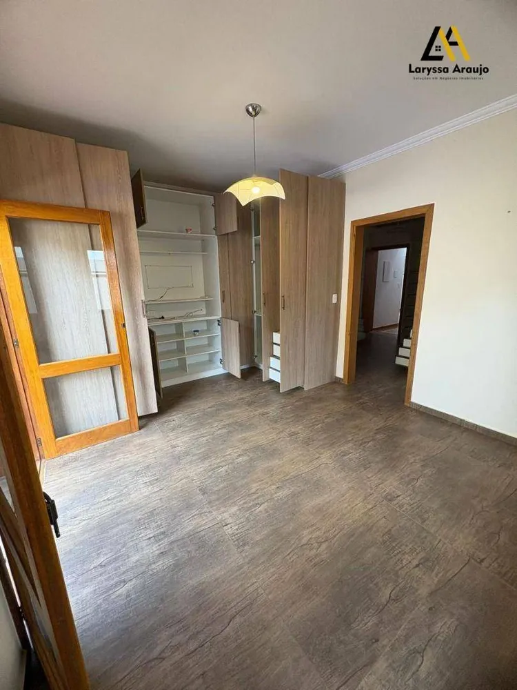 Casa, 3 quartos, 280 m² - Foto 3