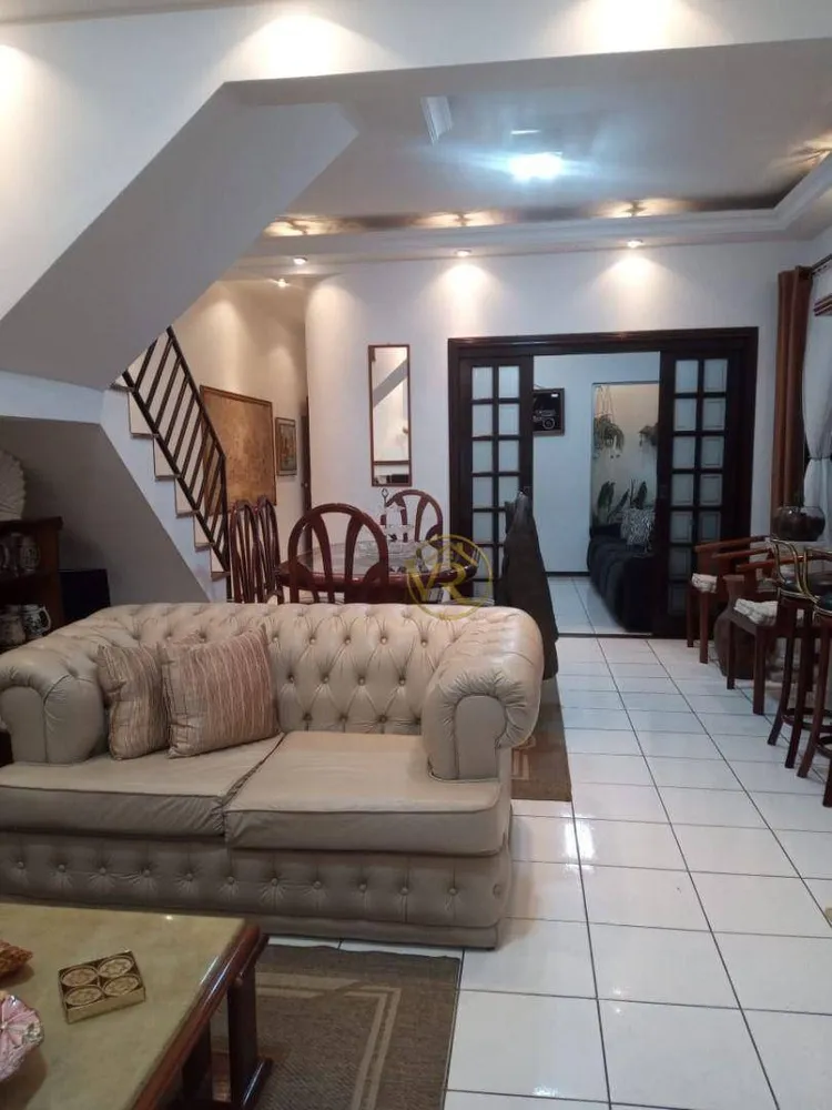Sobrado, 3 quartos, 167 m² - Foto 2