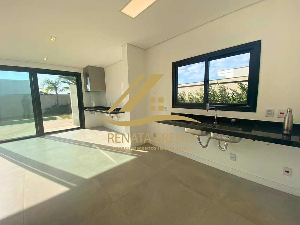 Casa de Condomínio à venda com 4 quartos, 339m² - Foto 3