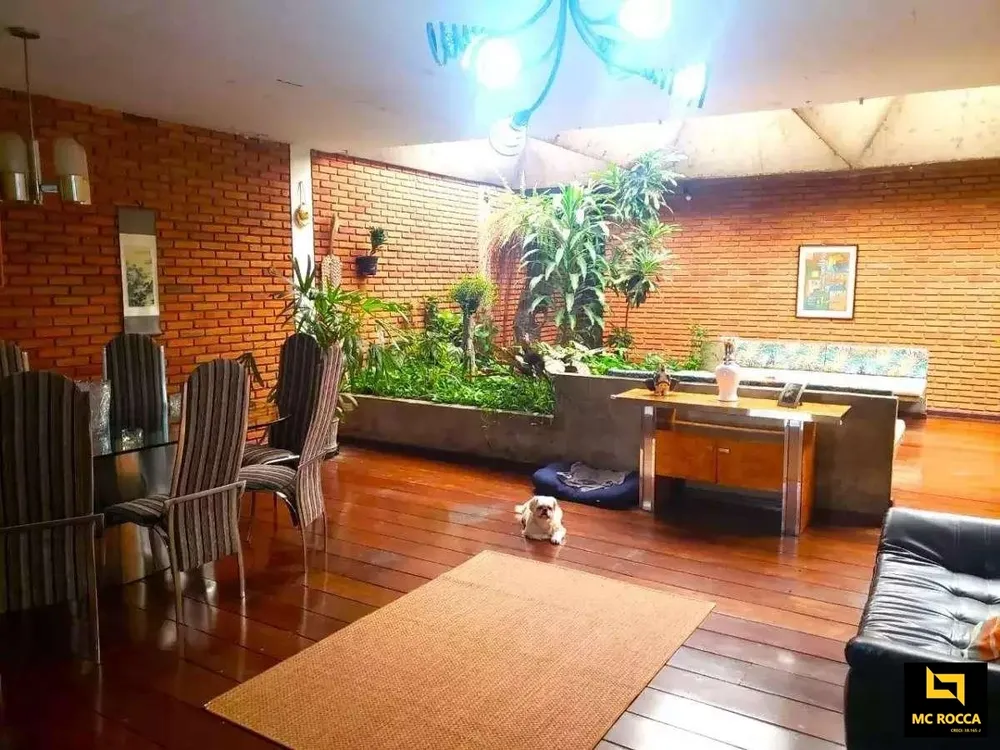 Casa, 3 quartos, 600 m² - Foto 2