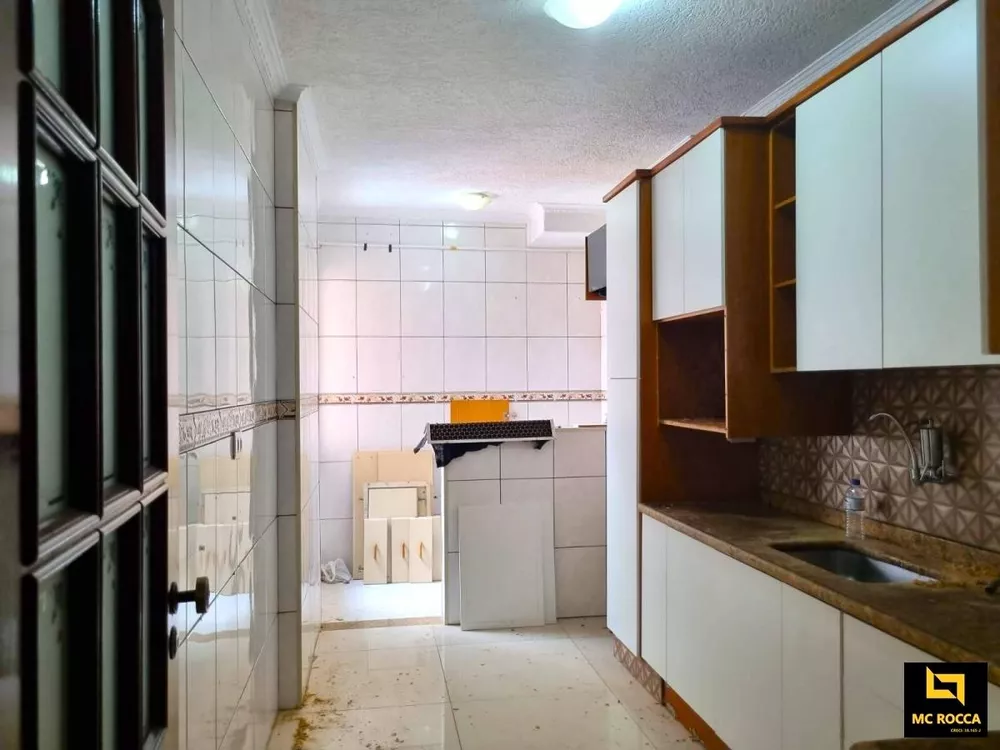 Apartamento à venda com 2 quartos, 70m² - Foto 3