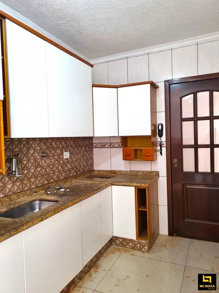 Apartamento à venda com 2 quartos, 70m² - Foto 4