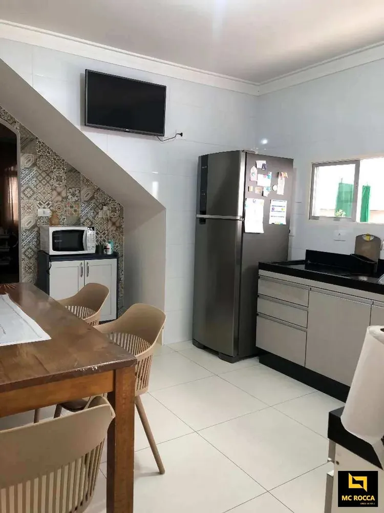 Sobrado, 2 quartos, 120 m² - Foto 1