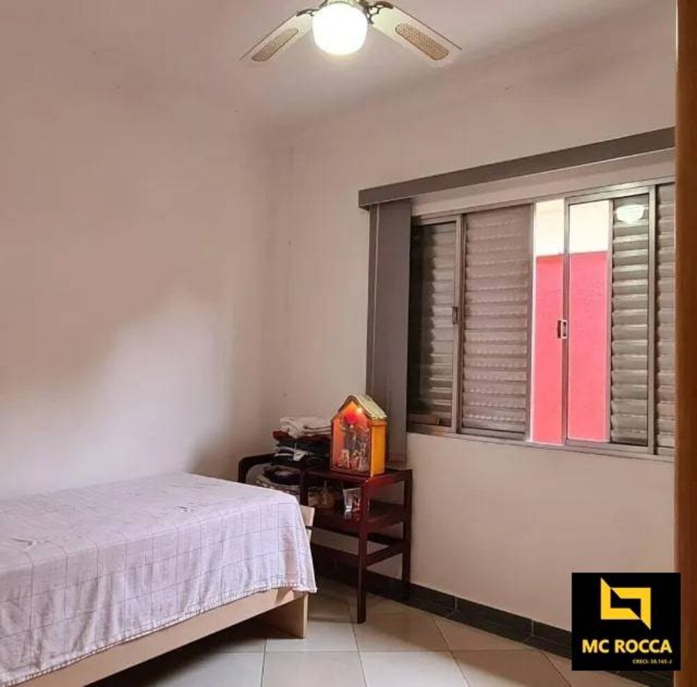 Casa, 3 quartos, 262 m² - Foto 2