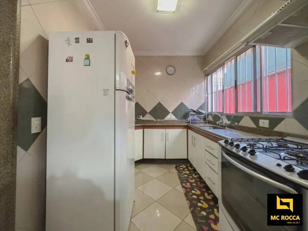 Casa, 3 quartos, 262 m² - Foto 15