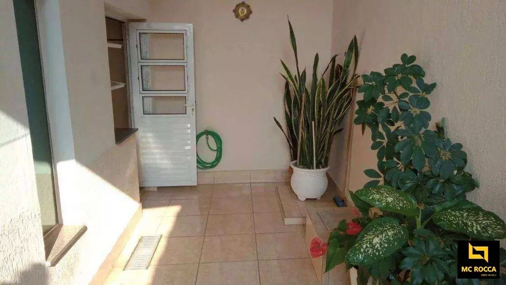 Sobrado, 3 quartos, 195 m² - Foto 3
