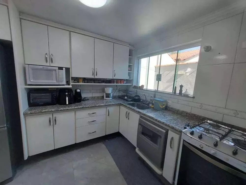 Sobrado, 3 quartos, 159 m² - Foto 2