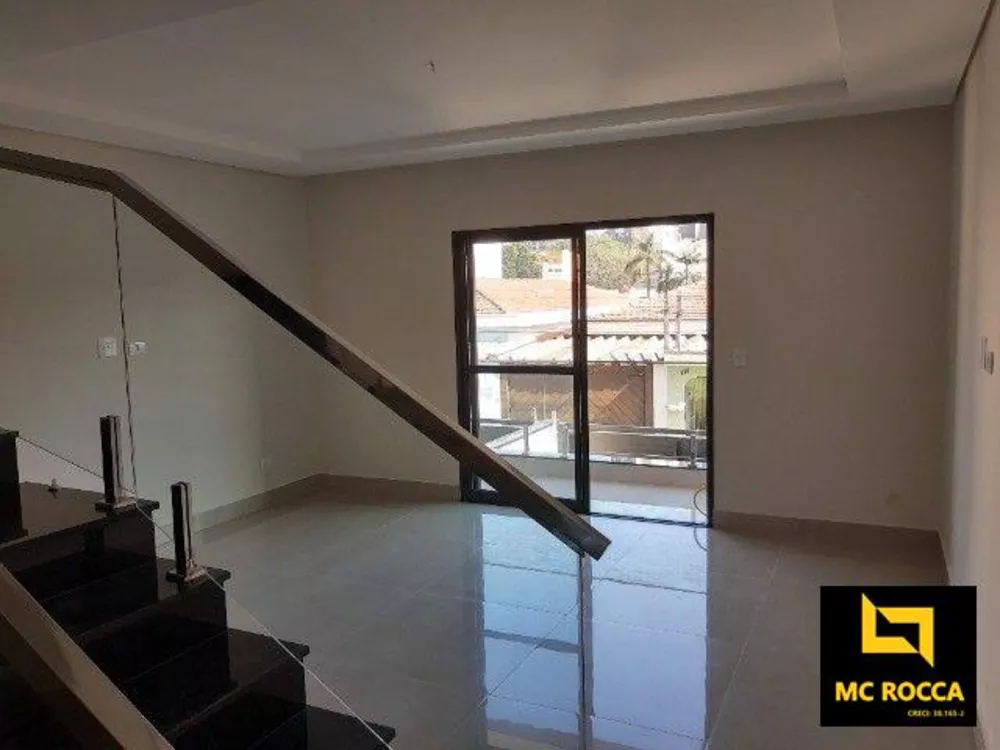 Sobrado, 3 quartos, 194 m² - Foto 1