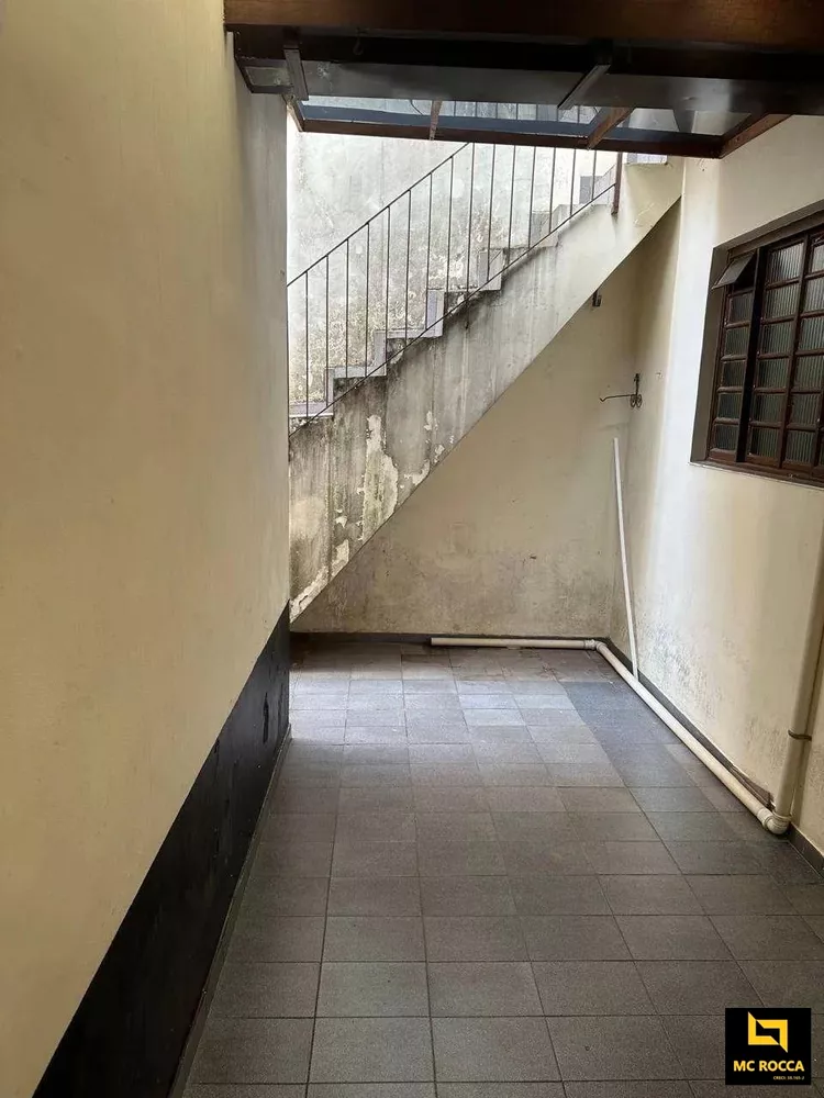 Sobrado, 3 quartos, 180 m² - Foto 1