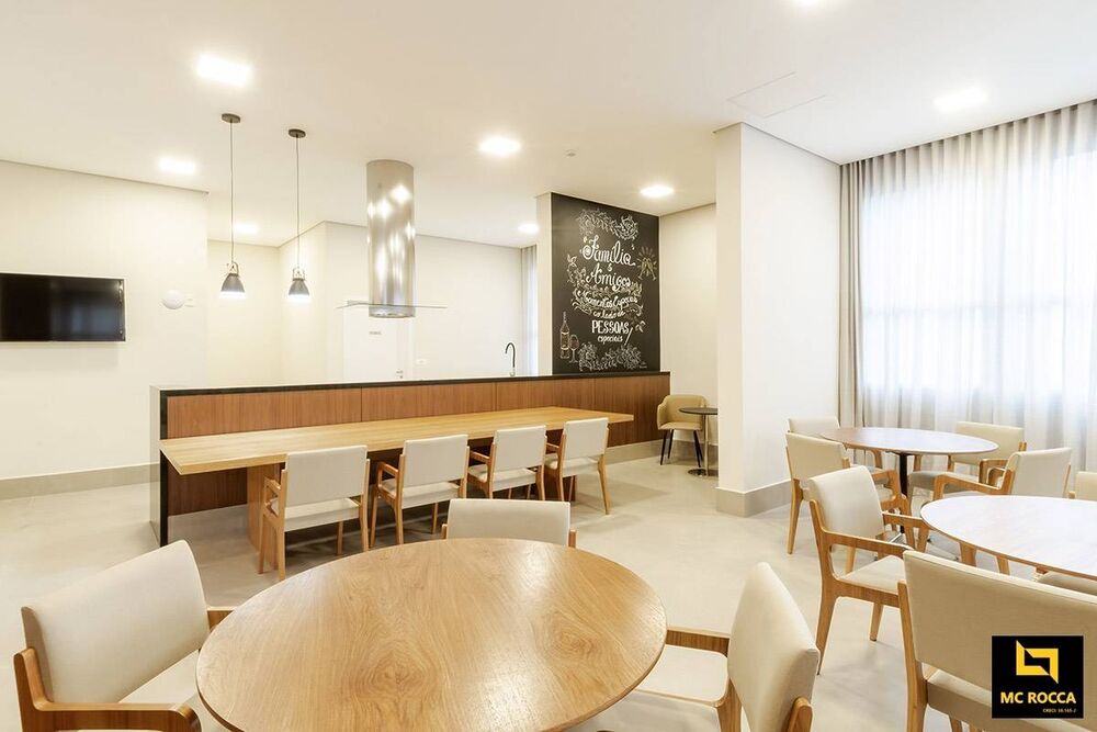 Apartamento à venda com 3 quartos, 103m² - Foto 2
