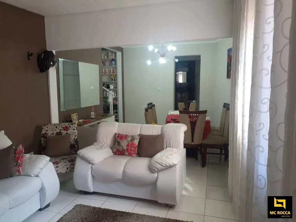 Casa, 3 quartos, 270 m² - Foto 2
