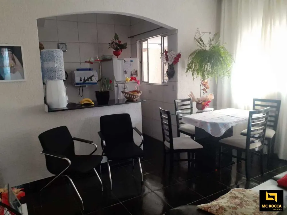 Casa, 3 quartos, 270 m² - Foto 4