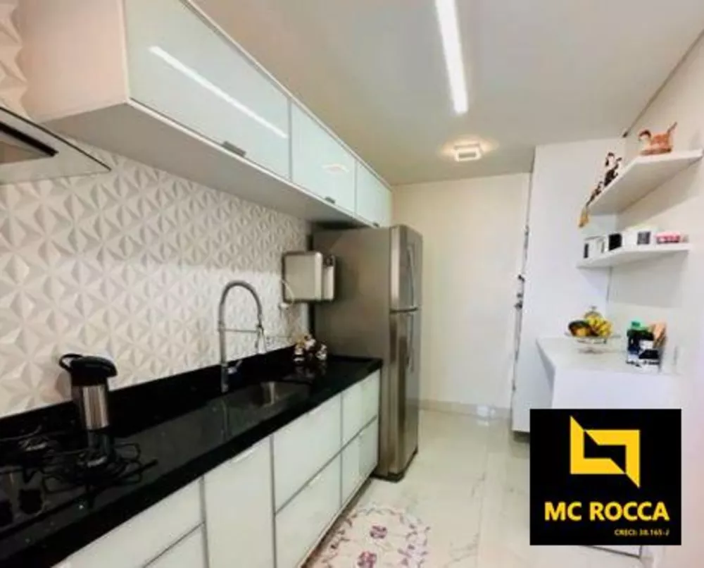 Cobertura, 3 quartos, 198 m² - Foto 2