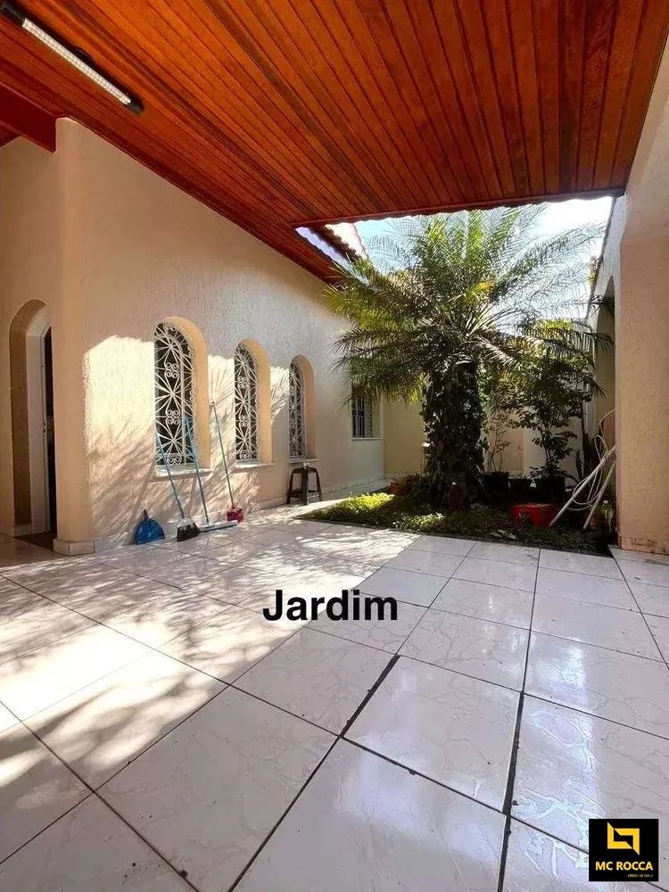 Casa, 4 quartos, 250 m² - Foto 16