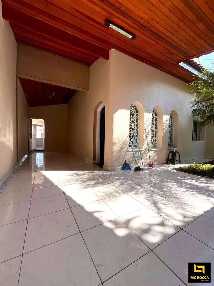 Casa, 4 quartos, 250 m² - Foto 15