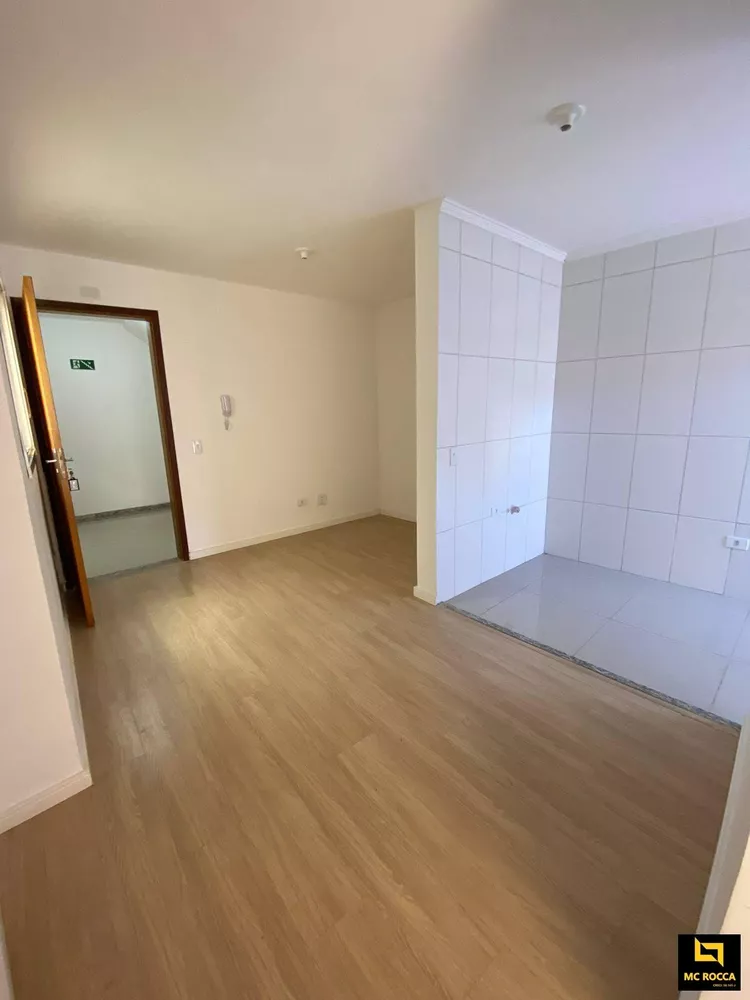 Apartamento à venda com 2 quartos, 42m² - Foto 3