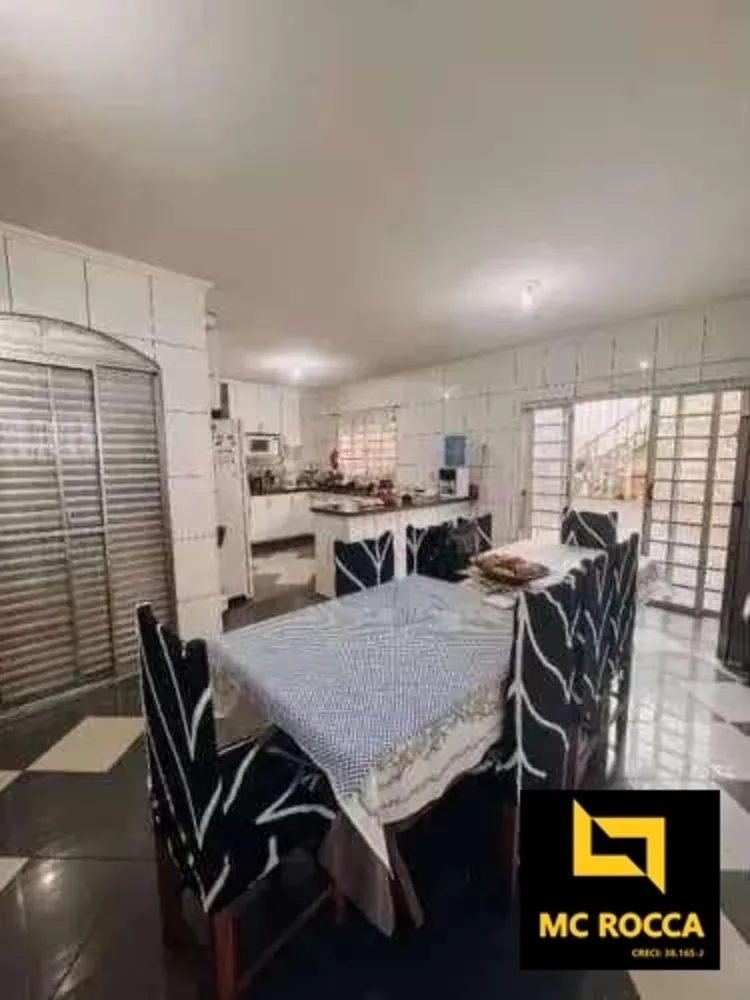 Sobrado, 5 quartos, 220 m² - Foto 3