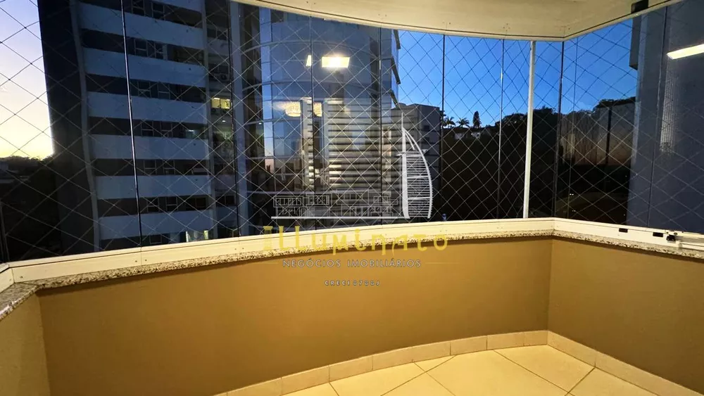 Apartamento, 3 quartos, 140 m² - Foto 1