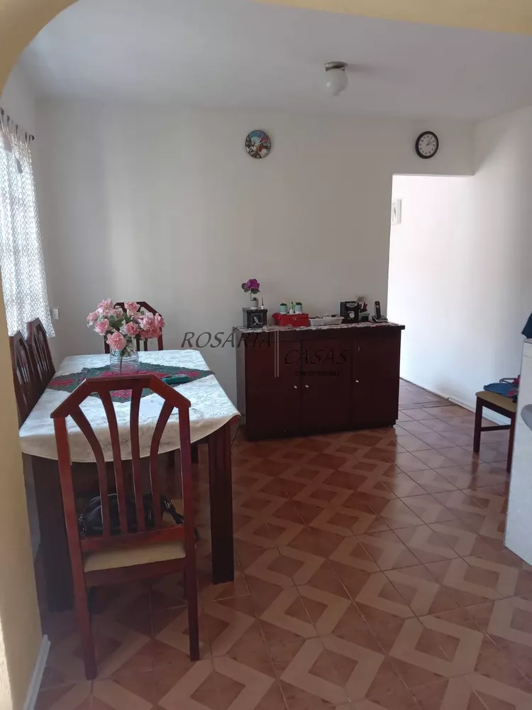 Casa à venda com 3 quartos, 129m² - Foto 3