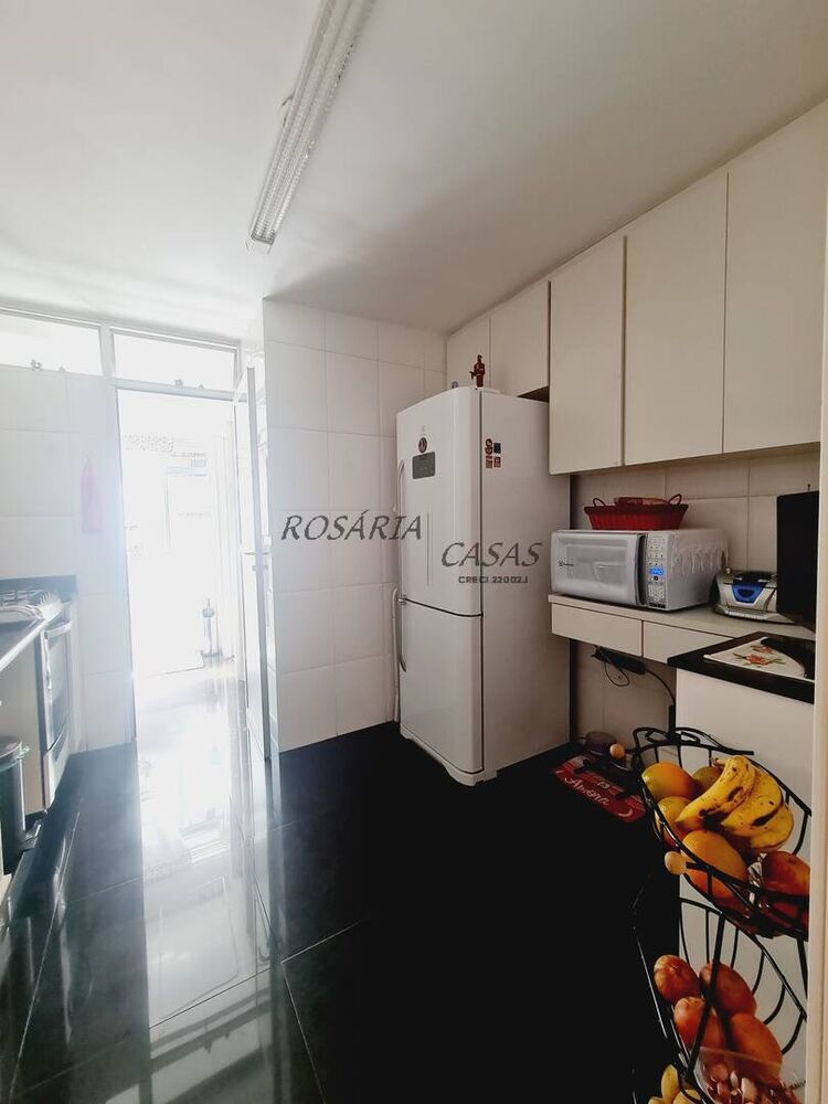 Apartamento à venda com 3 quartos, 78m² - Foto 2