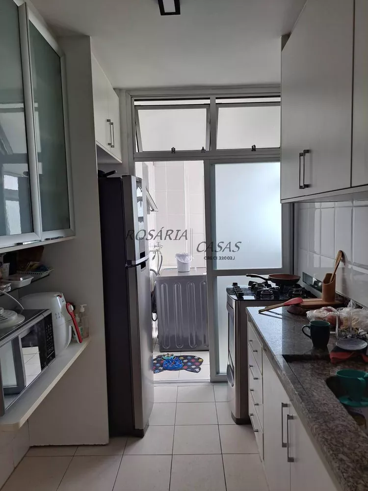 Apartamento à venda com 3 quartos, 72m² - Foto 3