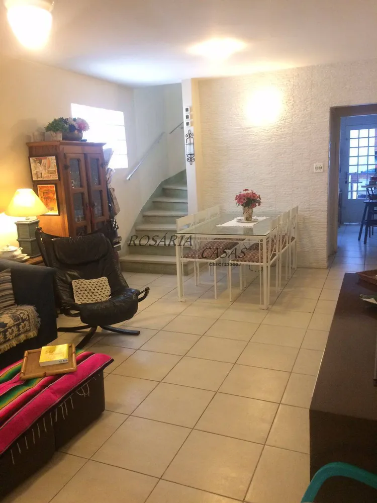 Casa, 3 quartos, 110 m² - Foto 2