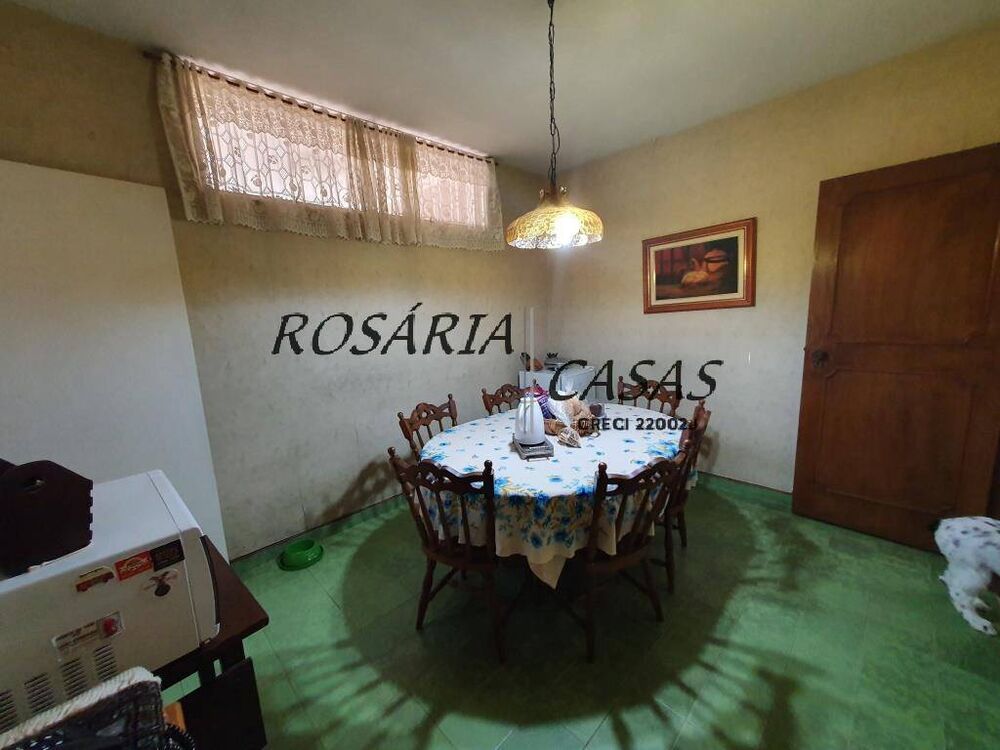 Casa, 3 quartos, 277 m² - Foto 2