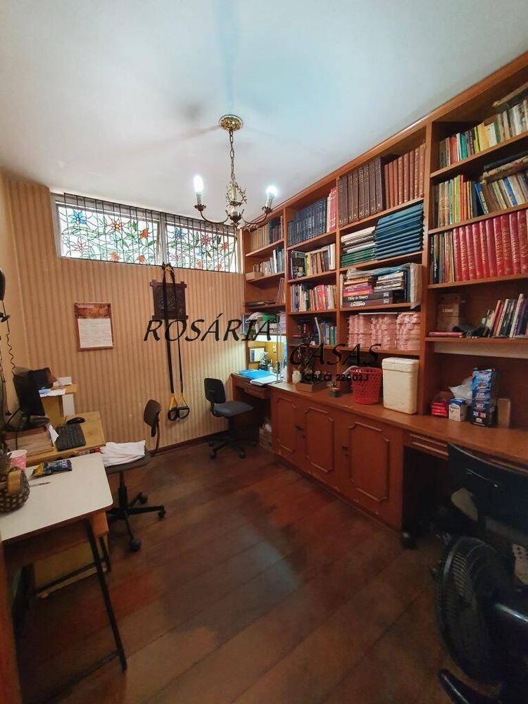 Casa, 3 quartos, 277 m² - Foto 1