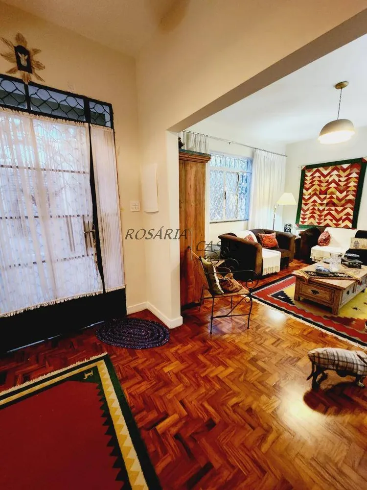 Casa, 3 quartos, 235 m² - Foto 2
