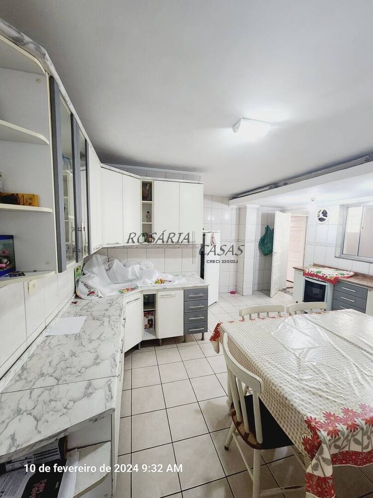 Casa, 3 quartos, 141 m² - Foto 4