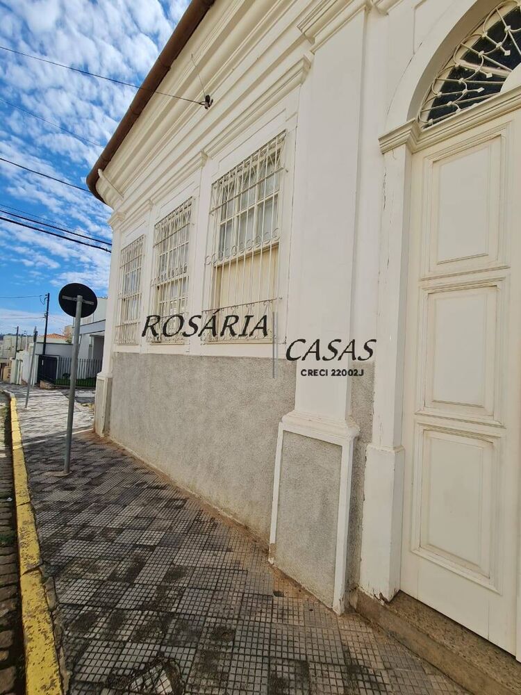 Casa, 3 quartos, 172 m² - Foto 1