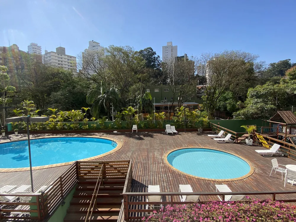Apartamento, 3 quartos, 220 m² - Foto 1