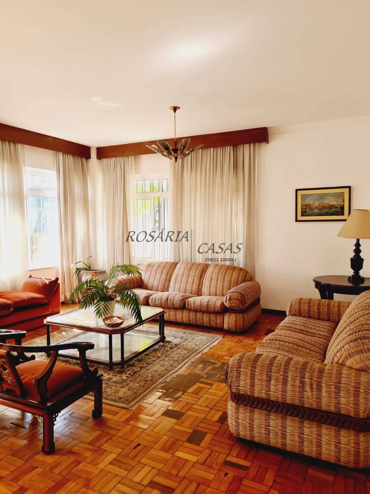 Casa, 4 quartos, 300 m² - Foto 1
