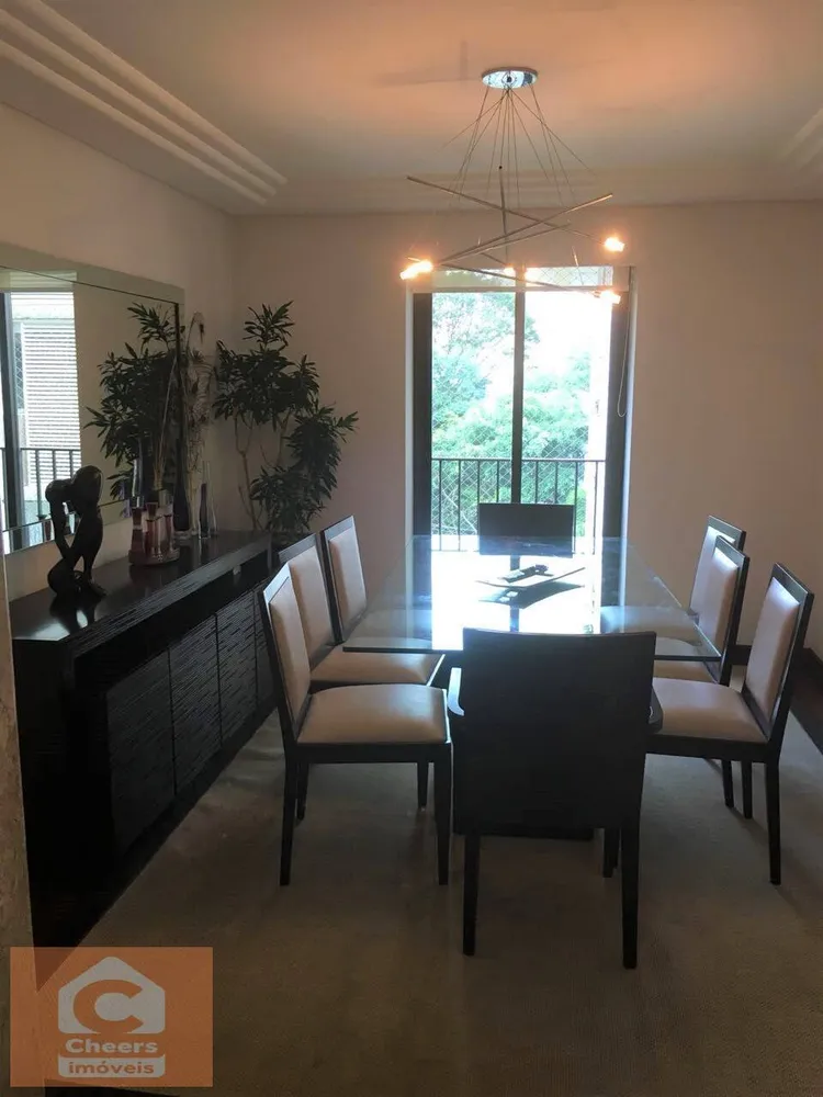 Apartamento, 3 quartos, 225 m² - Foto 2