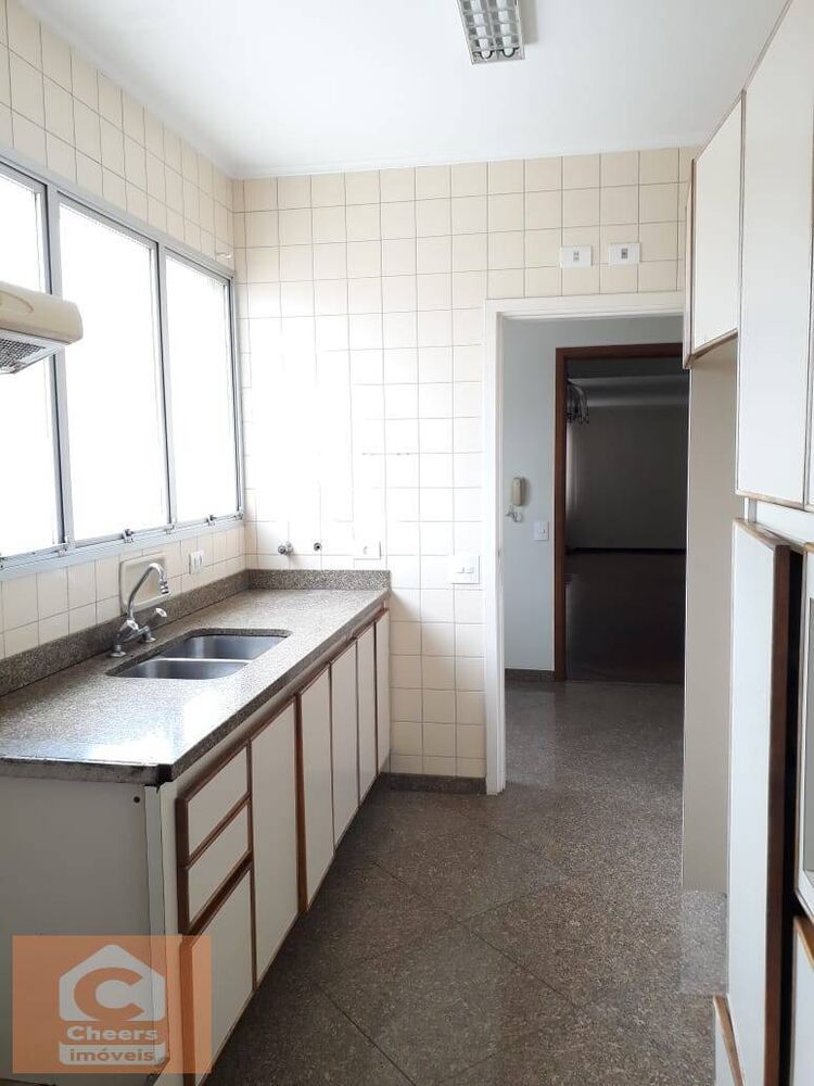 Apartamento, 3 quartos, 198 m² - Foto 2