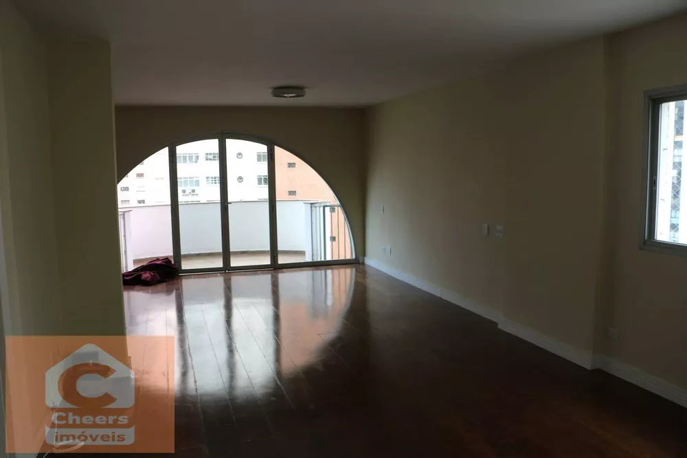 Apartamento à venda com 4 quartos, 241m² - Foto 4