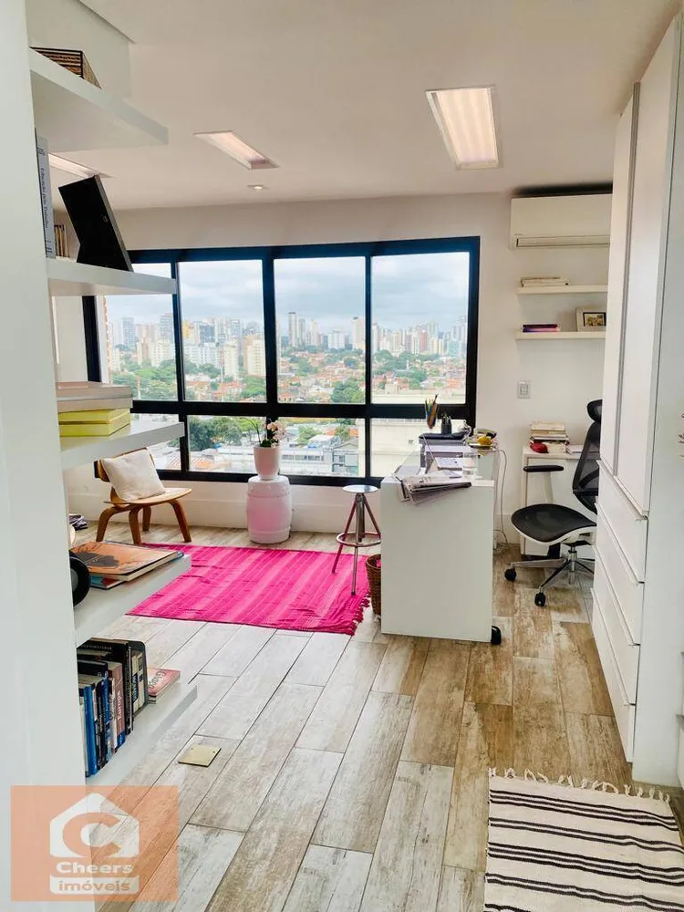 Cobertura, 3 quartos, 210 m² - Foto 1