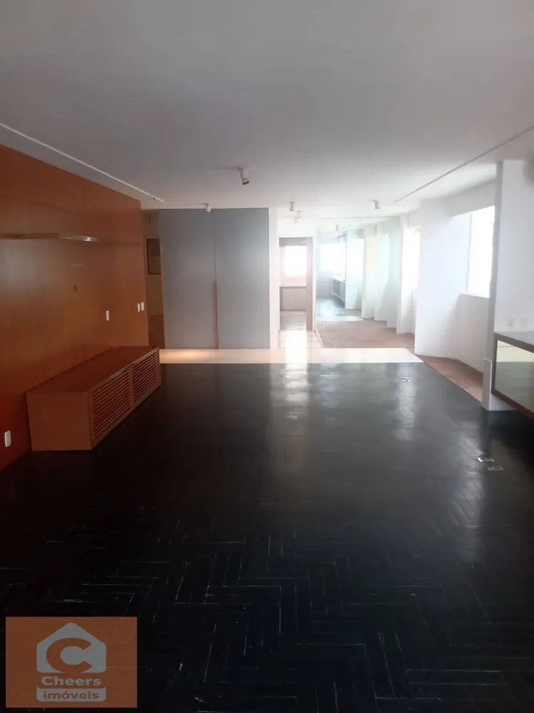 Apartamento, 3 quartos, 190 m² - Foto 8