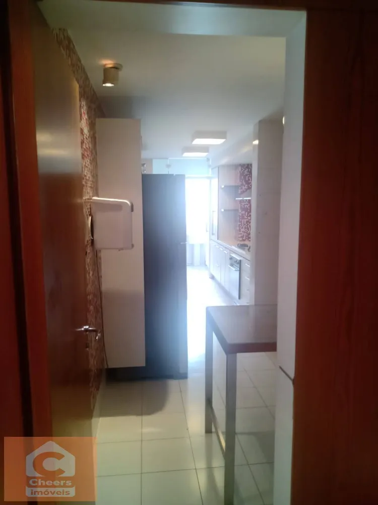 Apartamento, 3 quartos, 190 m² - Foto 7