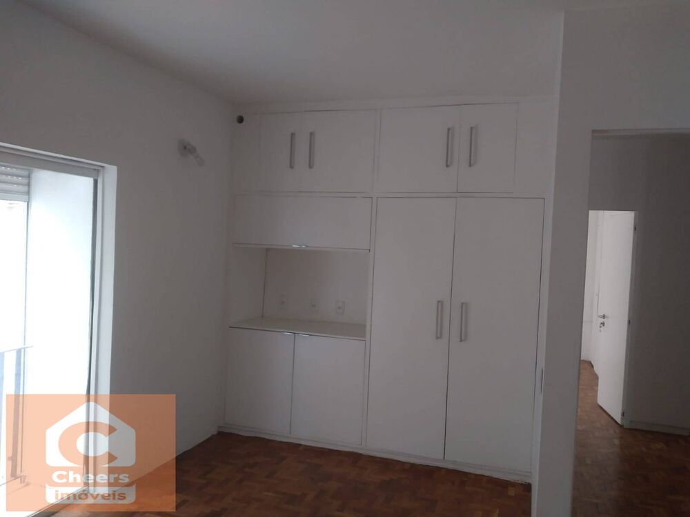 Apartamento para alugar com 3 quartos, 190m² - Foto 3
