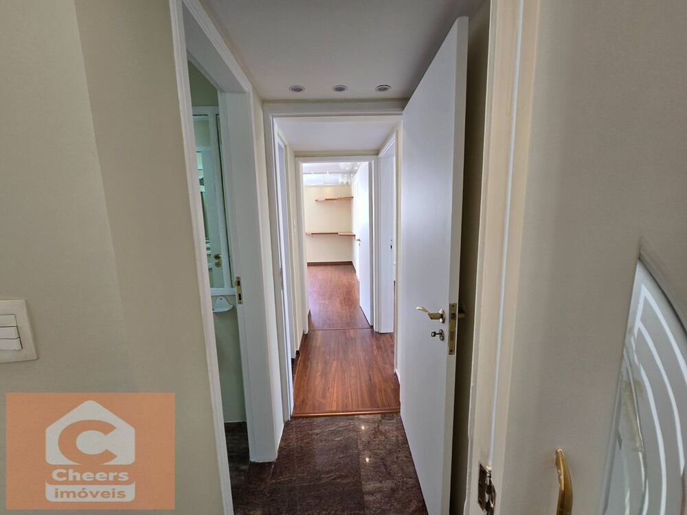 Apartamento para alugar com 3 quartos, 120m² - Foto 14