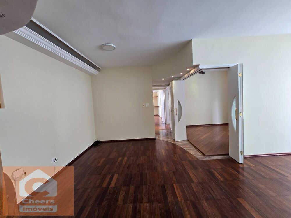 Apartamento para alugar com 3 quartos, 120m² - Foto 3