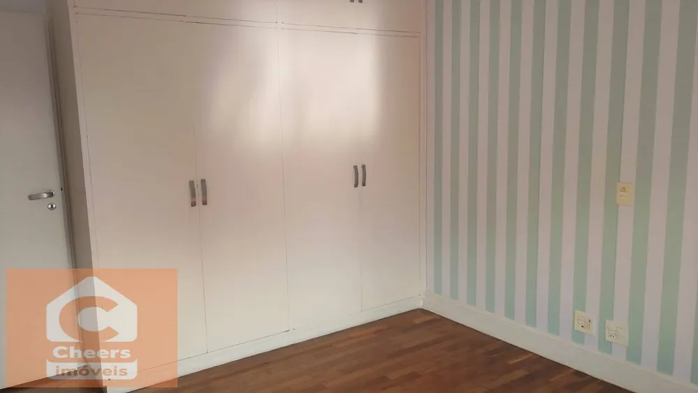 Apartamento, 3 quartos, 227 m² - Foto 2