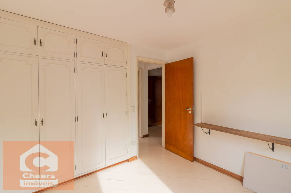 Apartamento à venda com 3 quartos, 142m² - Foto 3